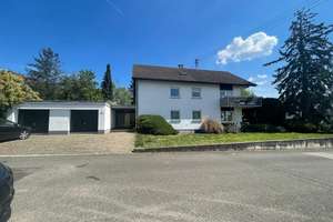Dreifamilienhaus mit großem Gartengrundstück in begehrter Wohnlage  von Wiesloch zu verkaufen! – Lieselottestraße 9, 69168 Wiesloch – Vorschaubild 1