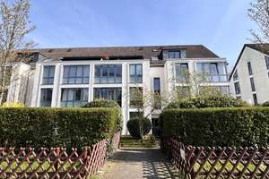 Familienfreundliche 4,5 Zi.-Wohnung  mit Balkon. Wintergarten, Grünblick, in Nähe Rhein & ISD – Die vollständige Adresse der Immobilie erhältst du vom Anbieter., 40489 Kaiserswerth, Düsseldorf – Vorschaubild 2