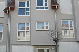 Modernes Reihenhaus in ruhiger Lage / Garage / Terrasse / Einbauküche uvm. – Die vollständige Adresse der Immobilie erhältst du vom Anbieter., 72760 Reutlingen-Mitte, Reutlingen – Vorschaubild 2