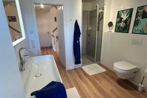 Modernes Reetdachhaus an der Schlei, hochwertig möbliert als Erst- oder Zweitwohnsitz – Nördliche Marieneallee 2a, 24376 Kappeln – Vorschaubild 19