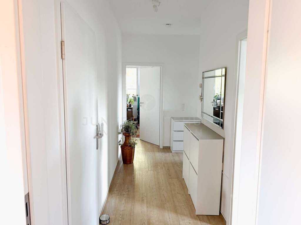 Immobilie in Steinhagen - Flexibles Wohnen in Steinhagen – Zweifamilienhaus mit großer Sonnenterrasse - Bild 1