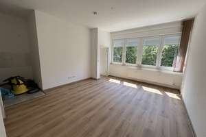 Helle & moderne Single-Wohnung in zentraler Lage, Fenster und Böden NEU – Moltkestr. 7, 52351 Innenstadt, Düren – Vorschaubild 2