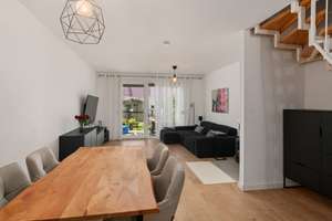 Bremen - Arsten | Modernes 5-Zimmer-Reihenhaus mit Terrasse und Garten in ruhiger Lage – Die vollständige Adresse der Immobilie erhältst du vom Anbieter., 28279 Arsten, Bremen – Vorschaubild 7