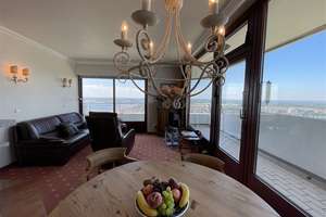 Hoch gelegene 2-Zimmer-Ecksuite mit herrlichem Trave- und Meerblick – 23570 Travemünde, Lübeck – Vorschaubild 4