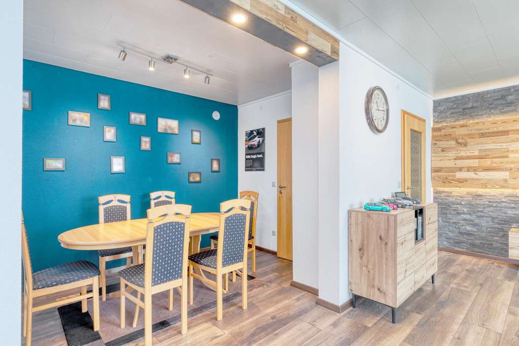 Immobilie in Frickenhausen - Familienfreundliche 4,5-Zimmer-Wohnung mit zwei Terrassen - Bild 2