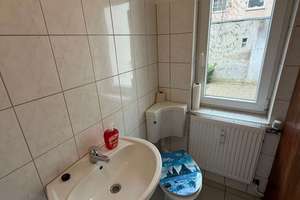 Renovierte 2- Zimmer Altbauwohnung  Erdgeschoss *nur schriftl. Anfragen* – Iltisstrasse 5, 24143 Gaarden-Ost, Kiel – Vorschaubild 8