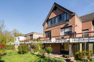 Großzügiges Einfamilienhaus mit Atelierwohnung und Südwestgarten in schöner Wohnlage von Neubrück – Die vollständige Adresse der Immobilie erhältst du vom Anbieter., 51109 Neubrück, Köln – Vorschaubild 2