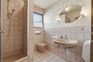 Charmantes 1-2 Familienhaus mit viel Platz + großem Garten! – 51381 Quettingen, Leverkusen – Vorschaubild 12