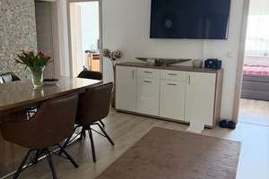 Großzügige und renovierte 4,5-Zimmer-Wohnung mit Balkon in zentraler Lage von Landshut – Nikolastraße 46a, 84034 Nikola, Landshut – Vorschaubild 4