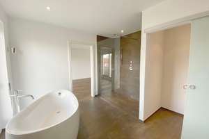 Hochwertige Vier-Zimmer-Maisonette-Wohnung mit drei Balkonen in Altbremer Haus im Peterswerder – Die vollständige Adresse der Immobilie erhältst du vom Anbieter., 28205 Peterswerder, Bremen – Vorschaubild 13