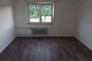 Modernisierte 2,5-Zimmer-Wohnung (2022) mit Balkon, Aufzug & U-Bahn vor der Tür – Stuttgart – Die vollständige Adresse der Immobilie erhältst du vom Anbieter., 70499 Bergheim, Stuttgart – Vorschaubild 5