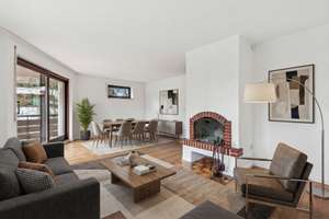 Helle 3-Zimmer-Wohnung mit Kamin und sonnigem Südbalkon in Solln – Die vollständige Adresse der Immobilie erhältst du vom Anbieter., 81479 Solln, München – Vorschaubild 1