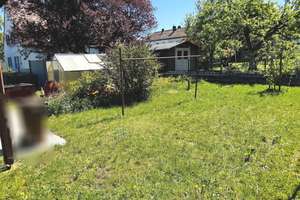Charmantes Einfam.-Wohnhaus mit zwei Garagen, Pergola und Garten in beliebter Lage, Wohnfl. 135m²,  – Die vollständige Adresse der Immobilie erhältst du vom Anbieter., 97486 Königsberg in Bayern – Vorschaubild 3