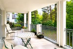 Attraktive vermietete 2-Zimmer-Wohnung mit großem Südwestbalkon in ruhiger Toplage von Schlachtensee – Die vollständige Adresse der Immobilie erhältst du vom Anbieter., 14129 Nikolassee, Berlin – Vorschaubild 3