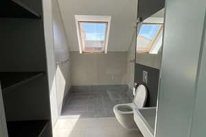 Über den Dächern Leipzigs: Möblierte 2-Raum-Wohnung mit sonniger Loggia & EBK – Paul-List-Straße 24, 4103 Zentrum-Südost, Leipzig – Vorschaubild 7