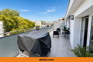 Lichtdurchflutete Stadtwohnung mit Dachterrasse in Bestlage!