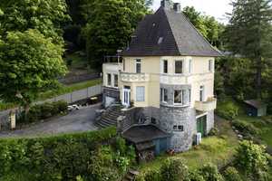 Freistehende Jugendstil-Stadtvilla mit großem Grundstück in schönster Lage! – Märkischer Kreis – Vorschaubild 1