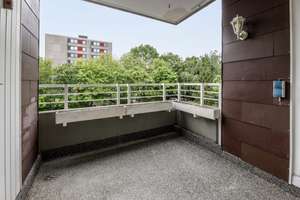 Gepflegte 4,5‑Zimmer‑Wohnung – 91 m² Wohnfläche mit Balkon und Aufzug in Essen-Horst – Die vollständige Adresse der Immobilie erhältst du vom Anbieter., 45279 Horst, Essen – Vorschaubild 3