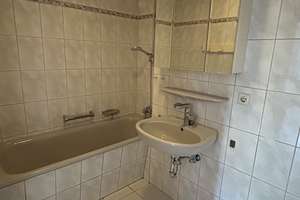 4,5 Zimmer-Wohnung in Uni-Nähe, Ideal für Familien oder WGs! – 70569 Lauchäcker, Stuttgart – Vorschaubild 8