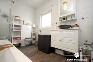 BERK Immobilien - Top gepflegtes ZFH mit gemütlichem Garten in schöner Lage von Laufach – Aschaffenburg (Kreis) – Vorschaubild 6