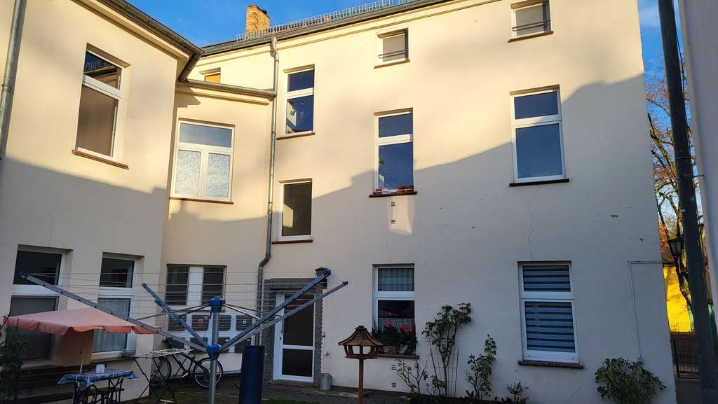 Immobilie in Woltersdorf - Moderner Altbau am Flakensee - 3 Zimmer mit Gemeinschaftsgarten - Bild 1