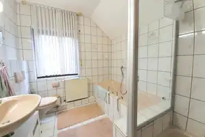 Einfamilien-Doppelhaushälfte in ruhiger Spielstraße von RE-Nord mit ca. 208 m² Wohn-/Nutzfläche! – Recklinghausen (Kreis) – Vorschaubild 18
