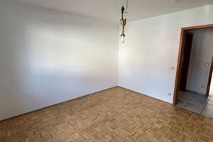 Schöne 2-Zimmer Erdgeschosswohnung in Nürnberg  – Die vollständige Adresse der Immobilie erhältst du vom Anbieter., 90451 Röthenbach Ost, Nürnberg – Vorschaubild 10
