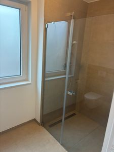 2 Zimmer-Wohnung mit Einbauküche und Loggia