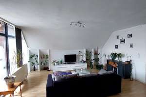 Helle 2-Zimmer Dachgeschosswohnung mit Balkon in Neunkirchen am Potzberg