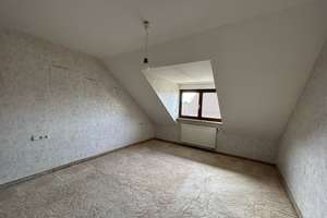 die Größe ist überzeugend...Doppelhaus mit Dachwohnung in Brand – Die vollständige Adresse der Immobilie erhältst du vom Anbieter., 90542 Eckental – Vorschaubild 13