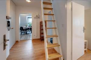 Möbliert: Bezaubernde Dachgeschosswohnung in Ottenburg/Eching – Die vollständige Adresse der Immobilie erhältst du vom Anbieter., 85386 Eching – Vorschaubild 9