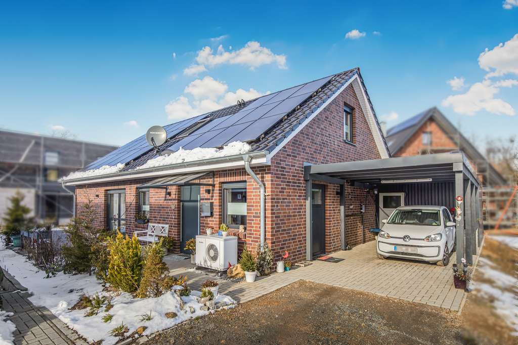 Immobilie in Deinste - Modernes Einfamilienhaus - nachhaltig, effizient, bezugsbereit - Bild 0