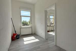 Helle und moderne 3 Zi. Whg. 86qm – Niederroßlaer Str. 28, 99510 Apolda – Vorschaubild 4