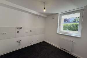 Barrierefreie Wohnung mit neuer rollstuhlgerechter Küche – Die vollständige Adresse der Immobilie erhältst du vom Anbieter., 30655 Groß-Buchholz, Hannover – Vorschaubild 6