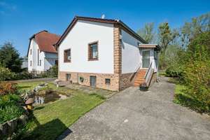Gemütliches Einfamilienhaus mit Wohnkeller und Garage