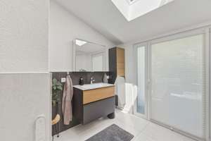 ENERGIESPARWUNDER - Alt trifft Modern · Doppelhaushälfte mit Einliegerwohnung  – Rohrackerstraße 260, 70329 Rohracker, Stuttgart – Vorschaubild 25