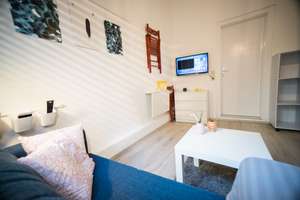 Vollausgestattetes und vollmöbliertes City-Apartment im absoluten Zentrum von Reutlingen – Hofstattstraße 20, 72764 Reutlingen-Mitte, Reutlingen – Vorschaubild 9