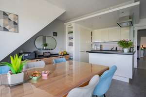 Krefeld Cracau! Moderne 4-Zimmer-Maisonettewohnung mit tollem Sonnenbalkon & Tiefgaragenstellplatz! – Die vollständige Adresse der Immobilie erhältst du vom Anbieter., 47799 Cracau, Krefeld – Vorschaubild 3