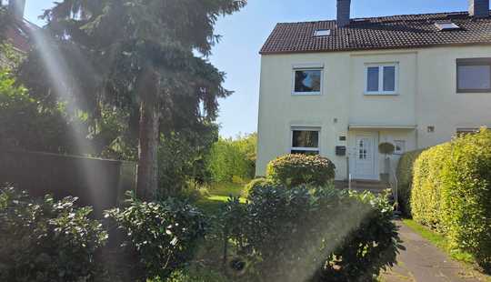 Bild von Charmantes Einfamilienhaus in Ortsrand-Lage von Steinbach (Taunus)