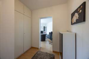 GRAFENBERG: Stilvoller Wohlfühlfaktor – möblierte 2-Zimmer-Wohnung mit Loggia und Aufzug – 40235 Grafenberg, Düsseldorf – Vorschaubild 6