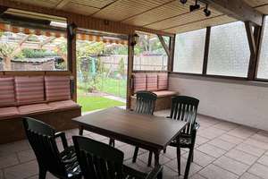 Ein EFH statt einer Wohnung mit schönem Sonnengarten!!
Ideal für 1-2 Personen!
Gasheizung aus 2025 – Die vollständige Adresse der Immobilie erhältst du vom Anbieter., 53179 Mehlem, Bonn – Vorschaubild 2