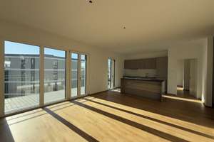 Traumwohnung am Rheinufer mit Tiefgarage