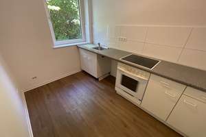 Frisch renovierte 2 Zimmer-Wohnung mit Tageslichtbad und Dusche – Ziegeleiweg 12, 23730 Neustadt in Holstein – Vorschaubild 6