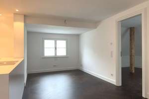 Luxuriöses Wohnen auf zwei Ebenen – Design-Maisonette im Altbaujuwel – Holbeinstraße 17, 81679 Altbogenhausen, München – Vorschaubild 7
