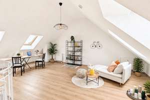 Licht, Ruhe, Freiraum: Dachgeschosswohnung mit Studio und 2 Balkonen – Die vollständige Adresse der Immobilie erhältst du vom Anbieter., 4288 Liebertwolkwitz, Leipzig – Vorschaubild 7