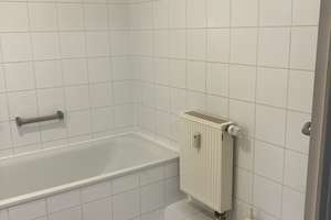 Schön geschnittene Zweizimmerwohnung mit Terrasse in Köln Sürth – Unter Buschweg 13, 50999 Sürth, Köln – Vorschaubild 12