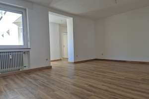 2 Zimmer Wohnung in Krefeld, Garnstraße/Ecke Südwall – Die vollständige Adresse der Immobilie erhältst du vom Anbieter., 47798 Stadtmitte, Krefeld – Vorschaubild 2