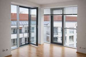 **HAUNSTETTEN** Moderne und lichtdurchflutete 2 ZKB- Wohnung im Campanile – Albert- Leidl- Straße 4, 86179 Haunstetten-Süd, Augsburg – Vorschaubild 2