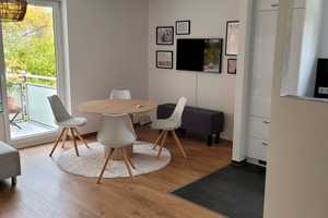 Voll ausgestattete (möblierte) 2-Zi-Wohnung mit Balkon & Einbauküche, M-Hirschgarten (unbefristet) – Wotanstraße 40, 80639 München – Vorschaubild 11