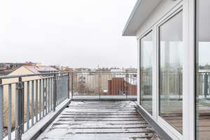 Prenzlauer Berg/Mitte - 3 Zimmer Dachgeschoss-Maisonette, große Küche, 3 Balkone/Terrassen, fantasti – Schwedter Straße 24, 10119 Prenzlauer Berg, Berlin – Vorschaubild 7